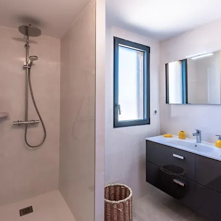 Stanatura-1 By Interhome Appartamento